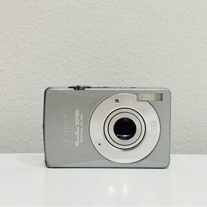 CANON PowerShot SD750 Digital Camera - Gray